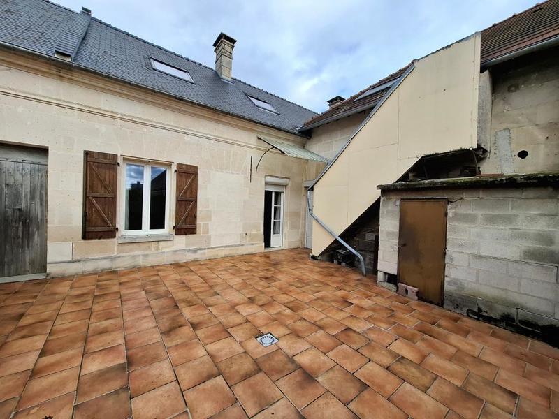 Maison - 220 m² - 7 pièces