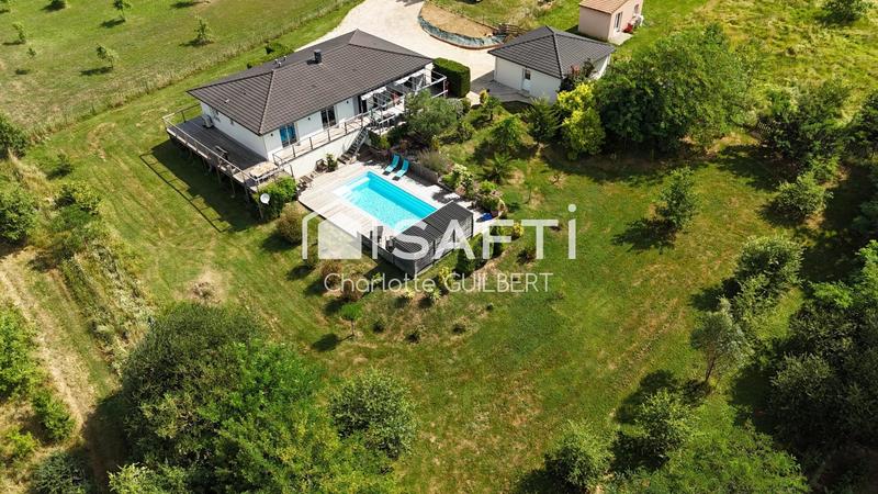 Maison - 135 m² - 4 pièces