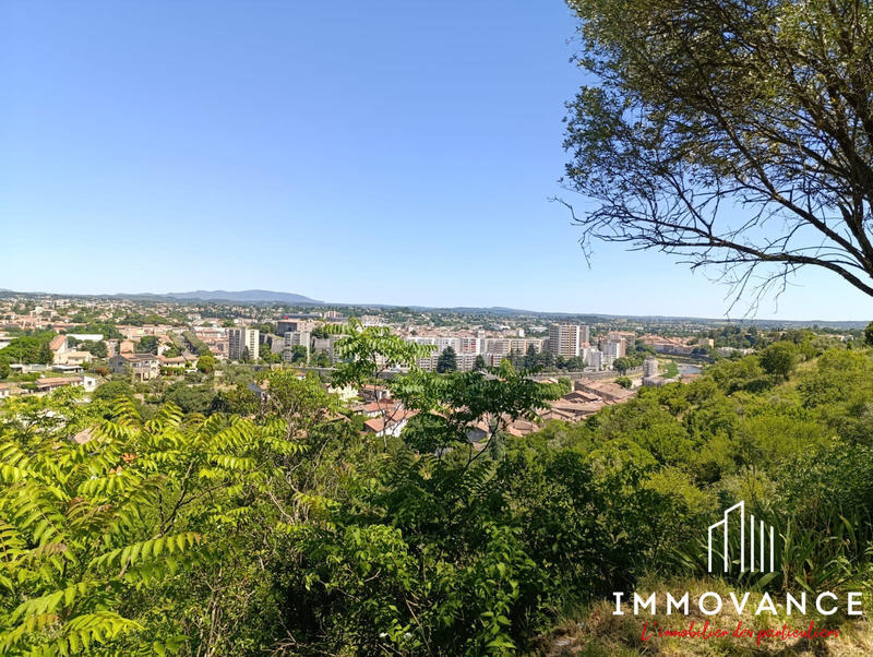 Maison - 98 m² - 4 pièces