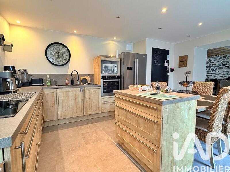 Maison - 134 m² - 6 pièces