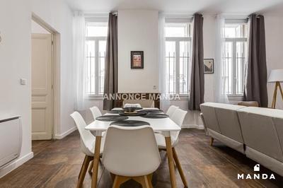 Appartement - 94 m² - 5 pièces