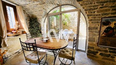 Maison - 150 m² - 5 pièces