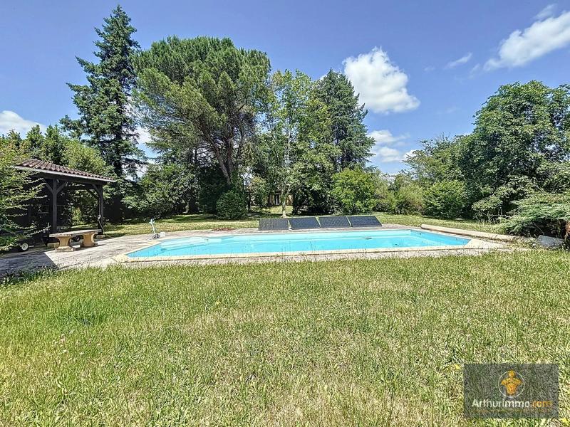 Maison - 150 m² - 7 pièces