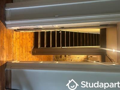 Chambre - 15 m² - 1 pièce