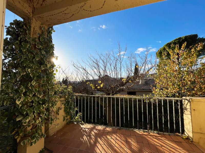 Pavillon - 98 m² - 5 pièces