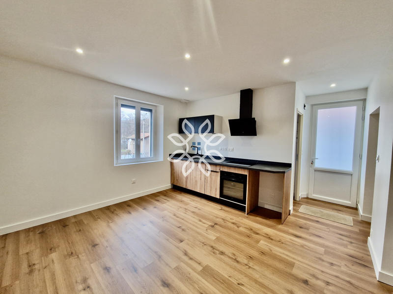 Appartement - 80 m² - 4 pièces