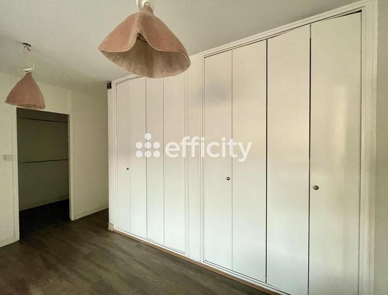 Appartement ancien - 68 m² - 3 pièces