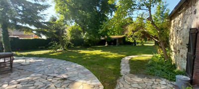 Maison - 194 m² - 10 pièces