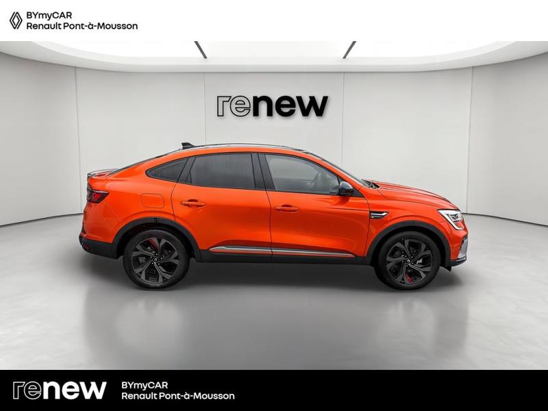 Renault Arkana E-Tech 145 - 21b R.S. Line