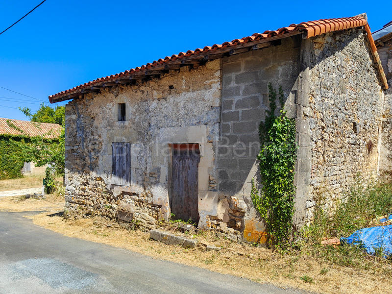 Maison en pierre - 95 m² - 3 pièces