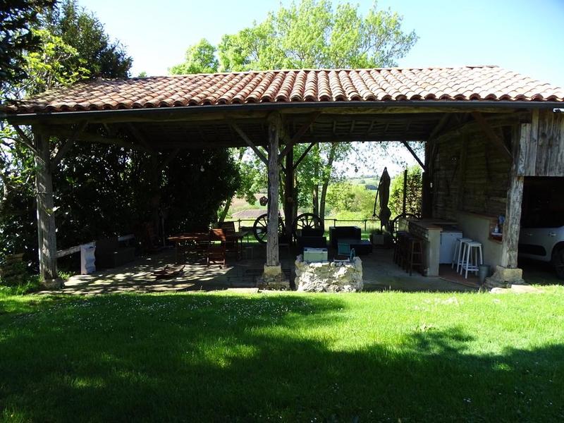 Villa - 168 m² - 6 pièces