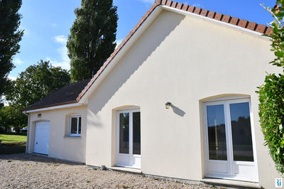 Maison - 95 m² - 4 pièces