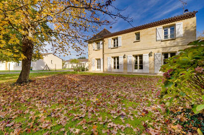 Maison - 190 m² - 7 pièces