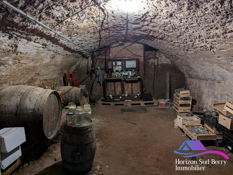 Maison - 234 m² - 8 pièces