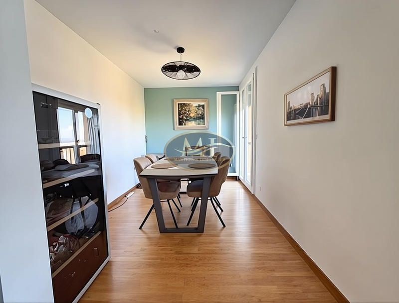 Appartement - 73 m² - 4 pièces