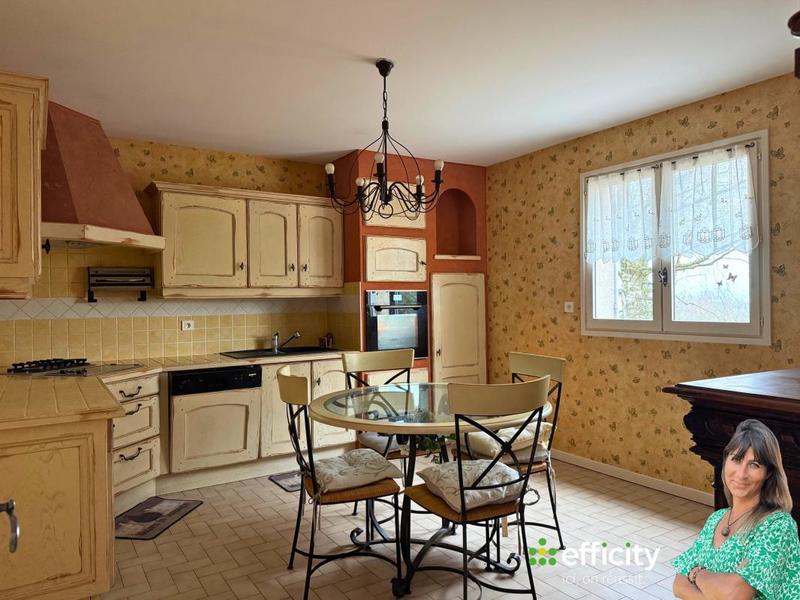 Maison - 115 m² - 5 pièces