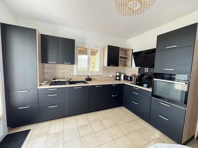 Maison - 107 m² - 4 pièces