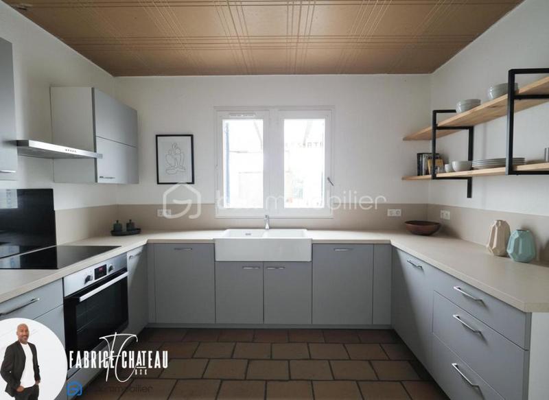 Maison - 98 m² - 5 pièces