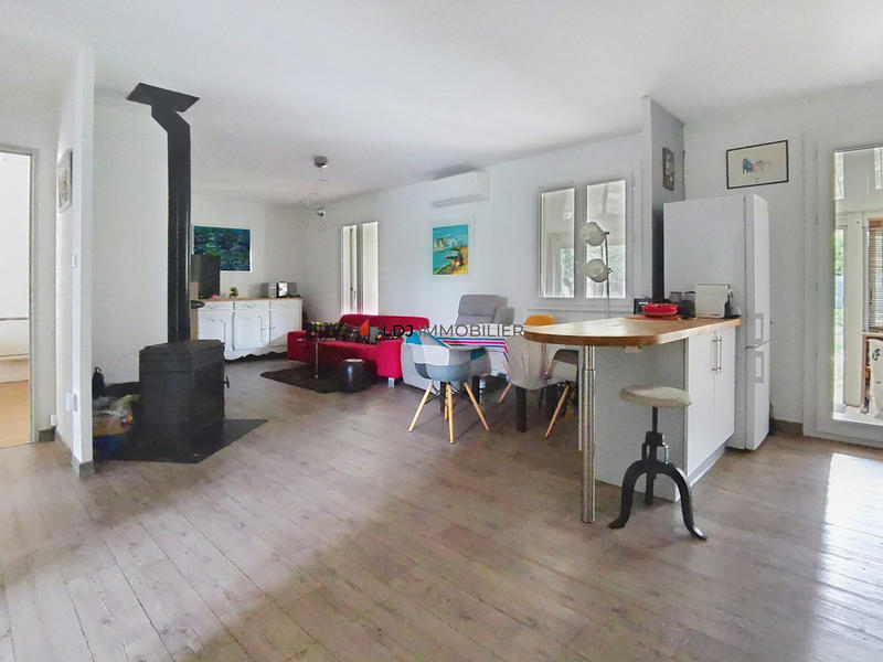 Maison - 77 m² - 3 pièces