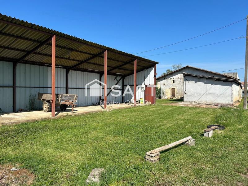 Maison - 240 m² - 3 pièces