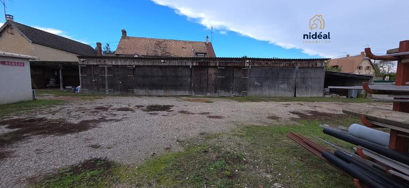 Local d'activités - 713 m²