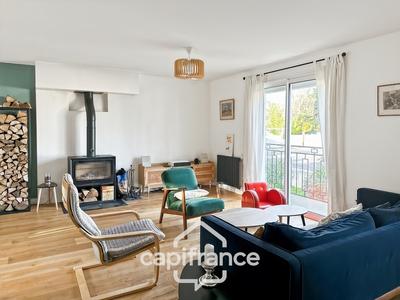 Maison - 102 m² - 4 pièces