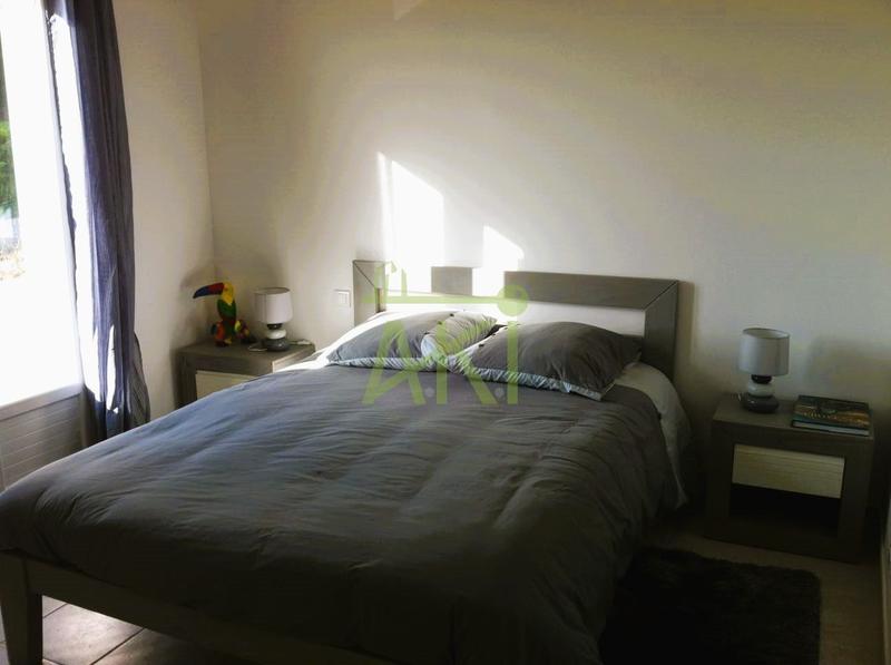 Maison traditionnelle - 100 m² - 4 pièces