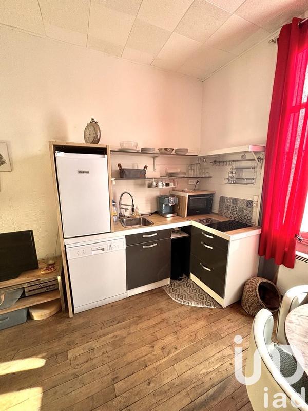 Maison - 229 m² - 10 pièces