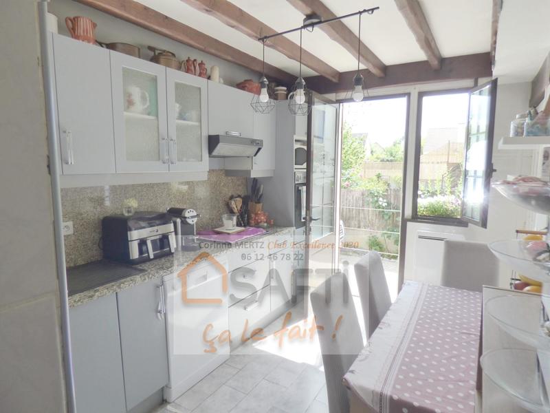 Maison - 143 m² - 7 pièces