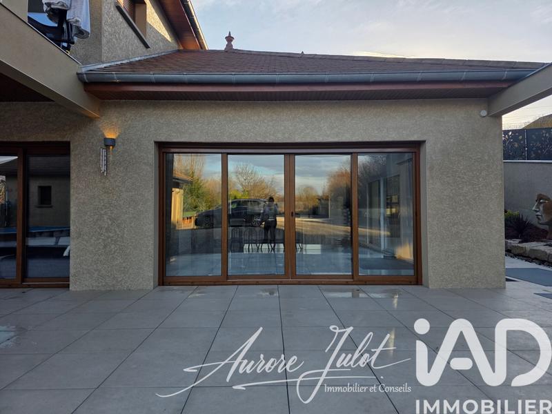 Maison - 150 m² - 4 pièces