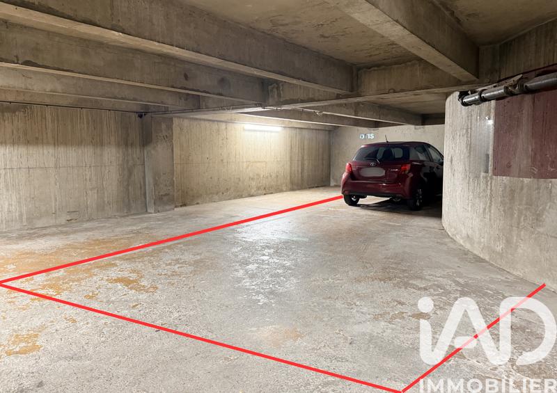 Parking - 28 m²