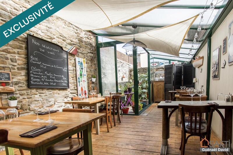 Local commercial - 220 m² - 8 pièces