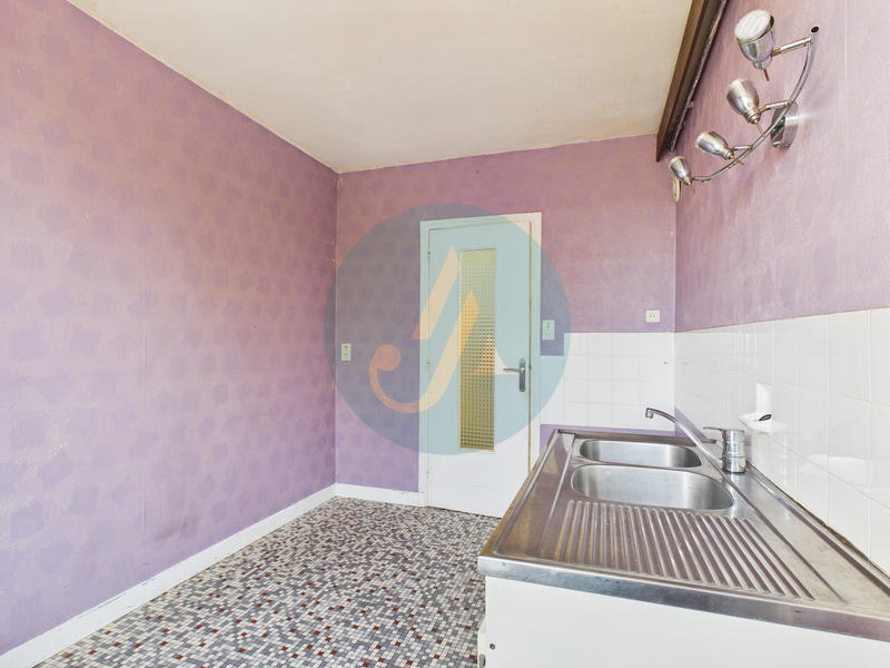 Appartement - 81 m² - 5 pièces