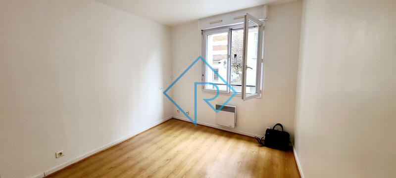 Appartement - 16 m² - 1 pièce
