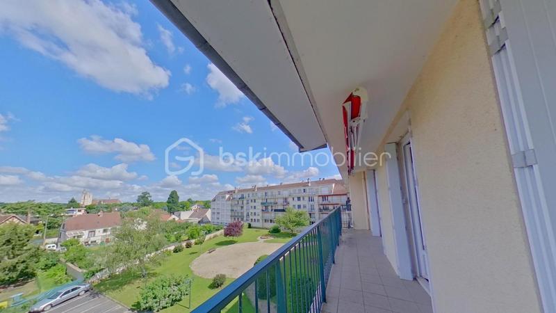 Appartement - 79 m² - 4 pièces