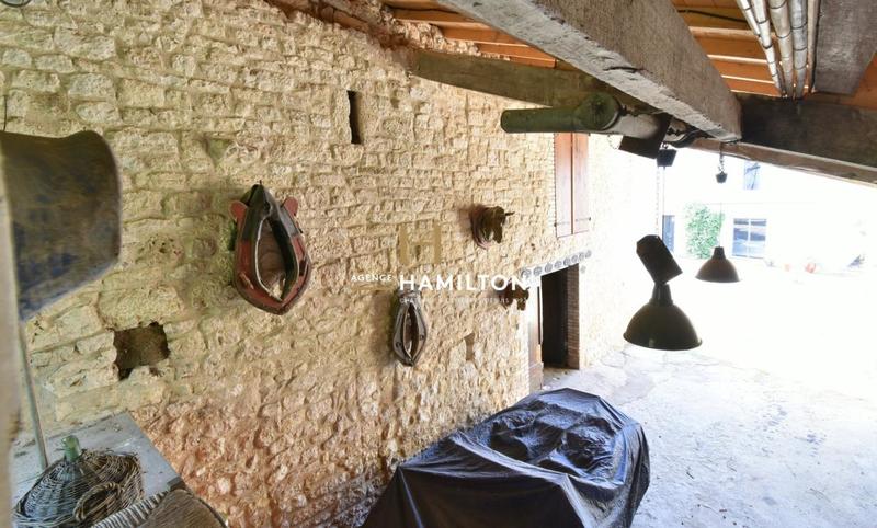 Maison de campagne - 312 m² - 9 pièces