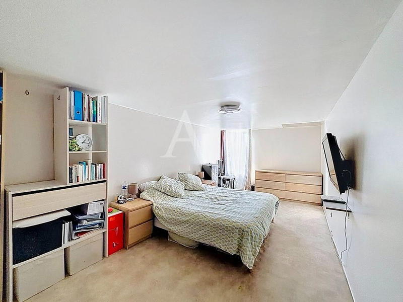 Maison - 107 m² - 6 pièces