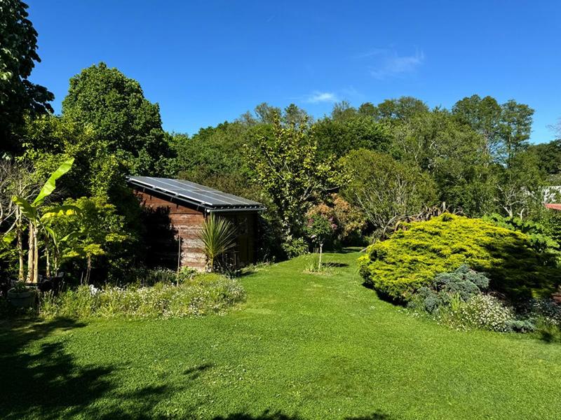 Demeure - 190 m² - 6 pièces