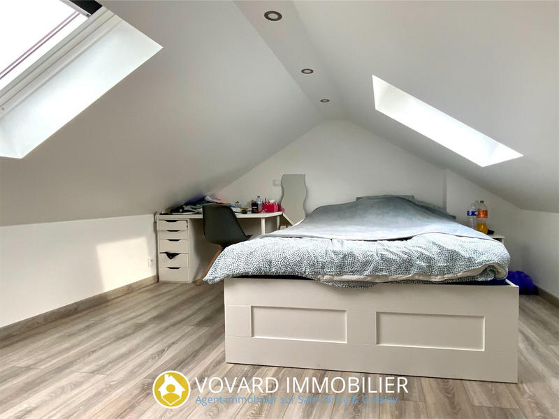 Maison - 120 m² - 7 pièces