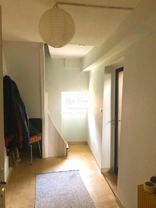 Maison - 99 m² - 5 pièces