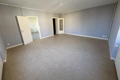 Appartement - 64 m² - 2 pièces