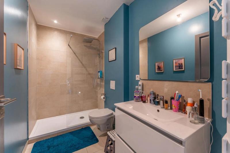 Appartement - 93 m² - 3 pièces