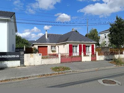 Maison - 84 m² - 5 pièces