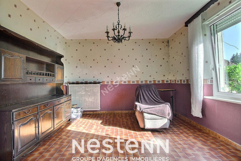 Maison - 176 m² - 9 pièces