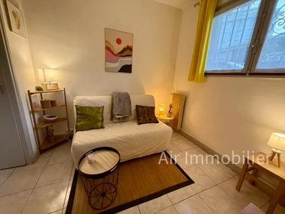 Appartement - 10 m² - 1 pièce