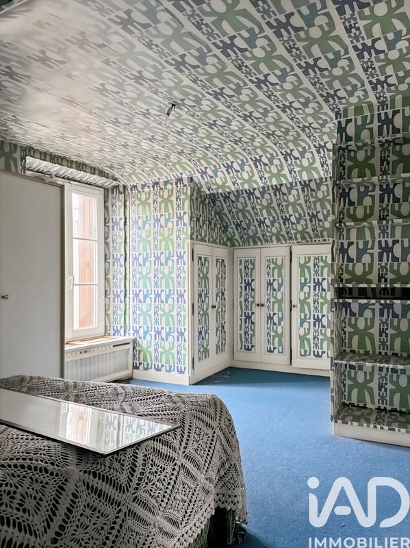 Maison - 94 m² - 5 pièces