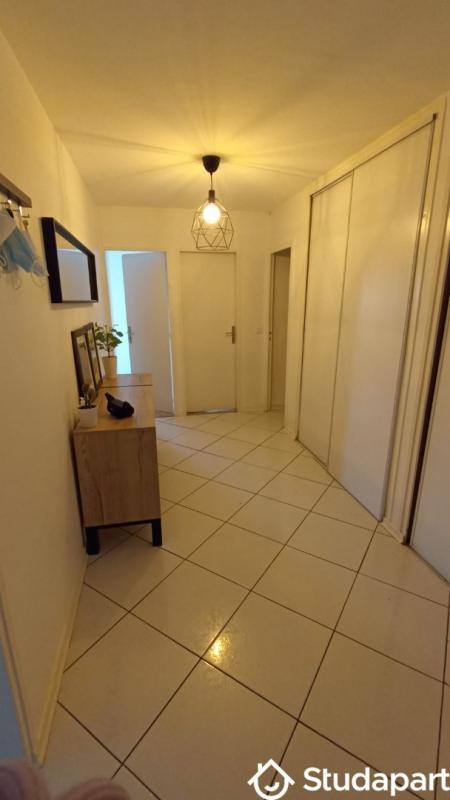 Chambre - 13 m² - 1 pièce