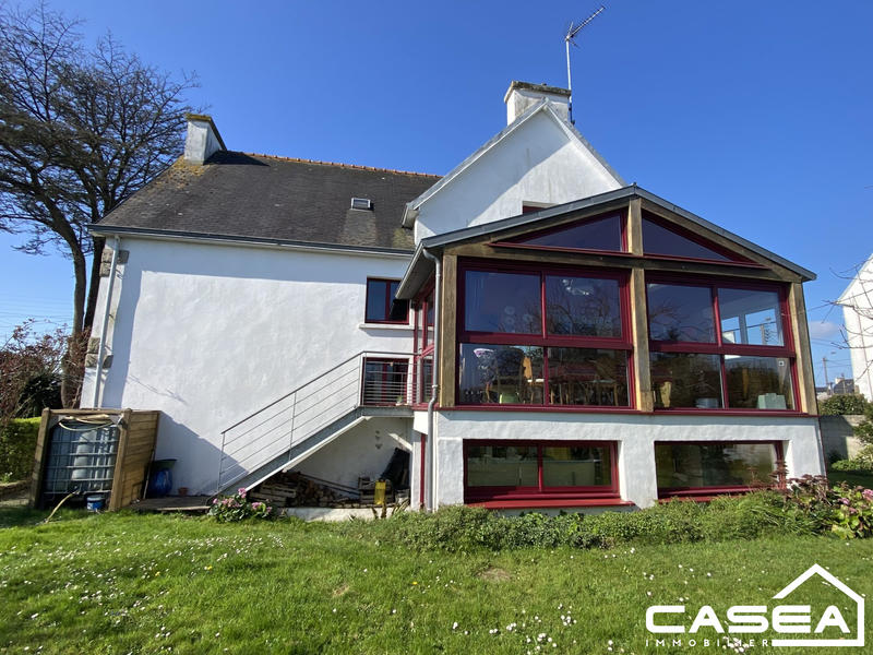 Maison - 160 m² - 8 pièces