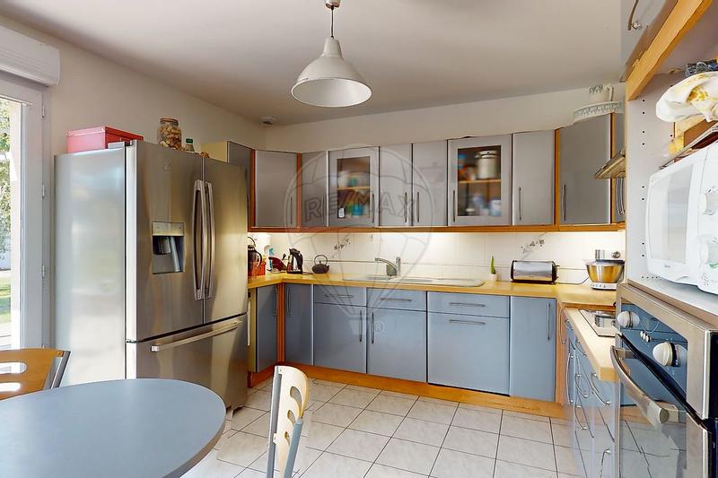 Maison - 135 m² - 6 pièces