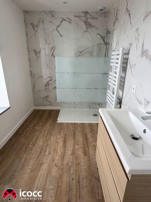 Maison de ville - 77 m² - 4 pièces